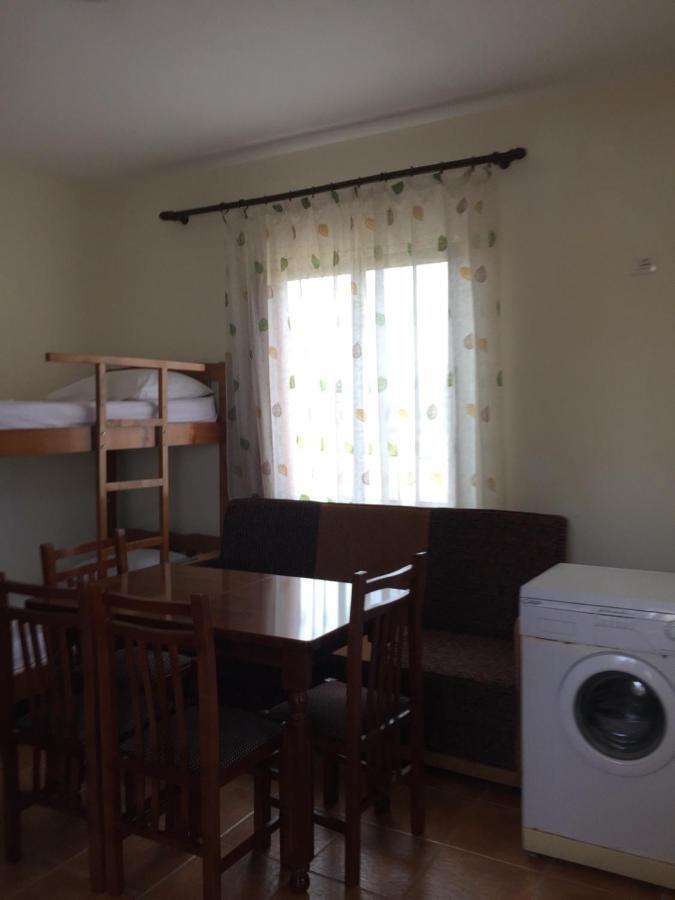 Shyqi Apartments Велипойе Экстерьер фото